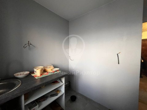 2-к квартира, 4/9 эт., 40м²