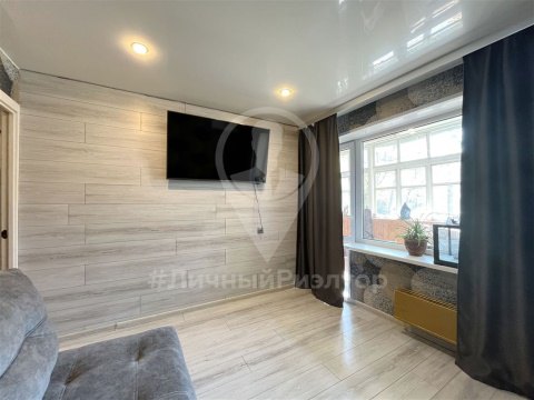 2-к квартира, 1/5 эт., 42м²