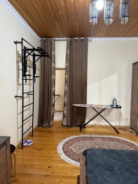 2-к квартира, 1/1 эт., 85м²