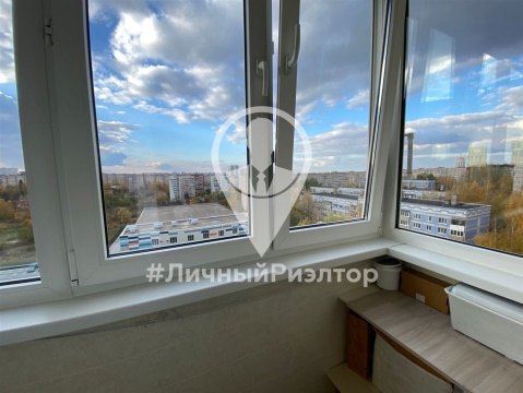 2-к квартира, 9/10 эт., 54м²
